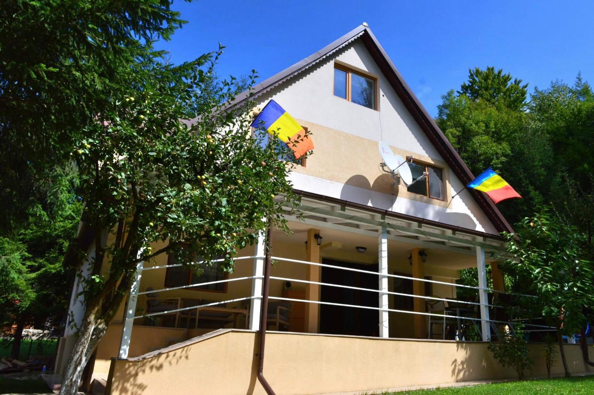 Casa Aris Lepsa Vrancea酒店 外观 照片